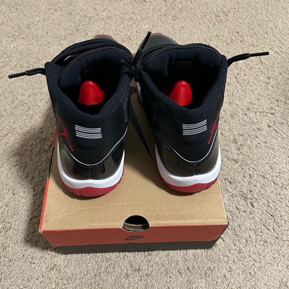 Men’s Jordan Bred 11s - Picture 3 of 7